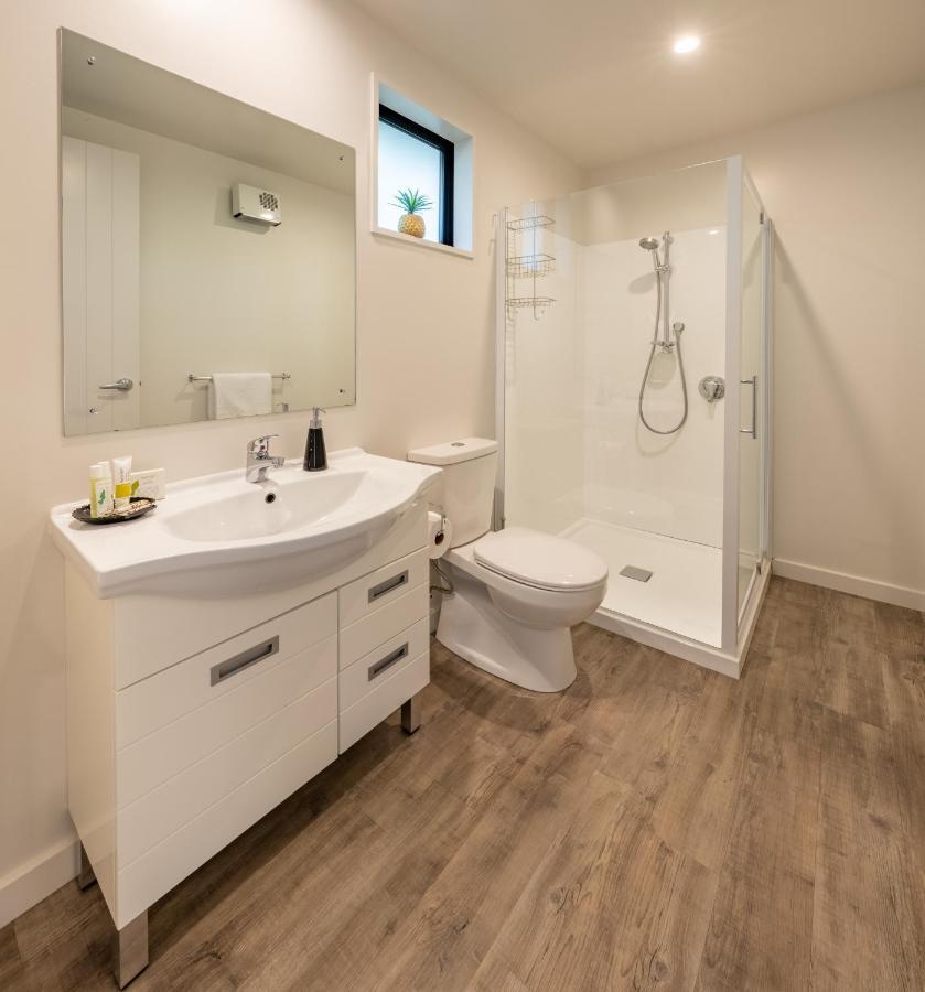 Private&peaceful studio apartment Wanaka Esterno foto